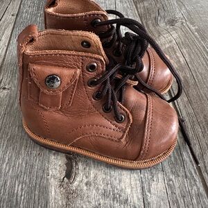 Mikoleon Classic Heirloom Baby Boots
